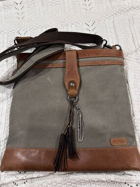 Davan Canvas with Tan Leather Accents Crossbody Computer Bag